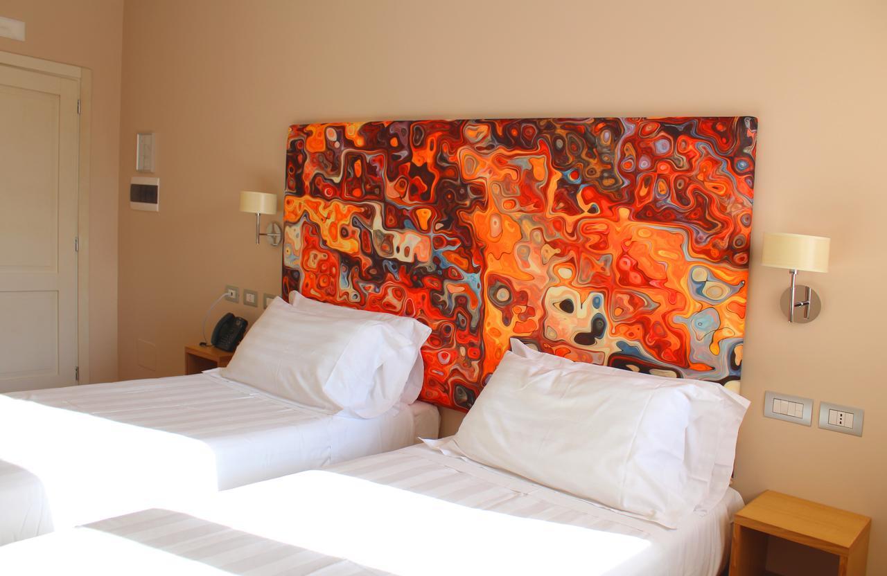 Hotel Dolcedorme Garni Parma Exterior foto